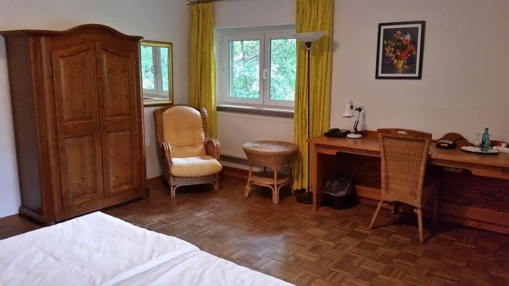 Villa Sophienhoehe Kerpen  Luaran gambar